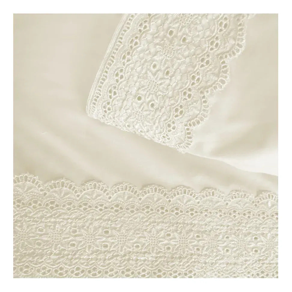 Juego Sábana Illusions 180 Hilos Broderie Liso King Beige Ivory